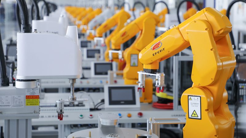 工业机械手与工业机器人：本质区别与实际应用解析