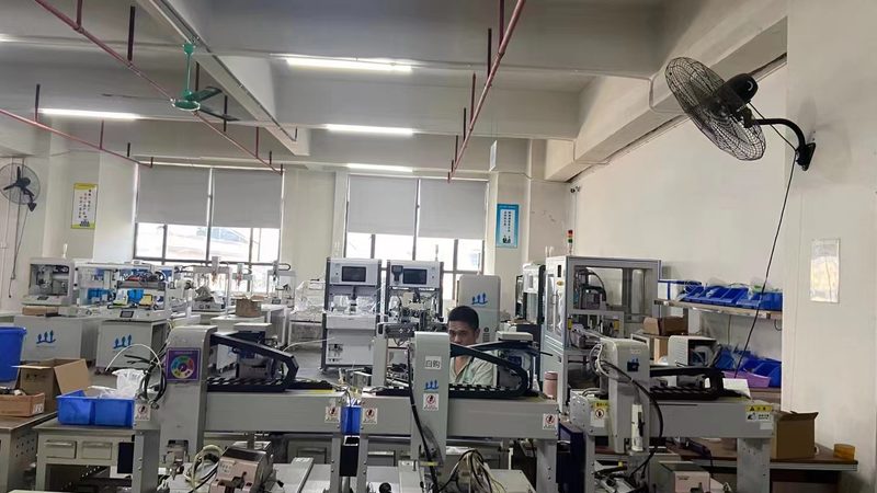 机械手自动化生产线作为自动化设备的重要组成部分，具有以下优势：